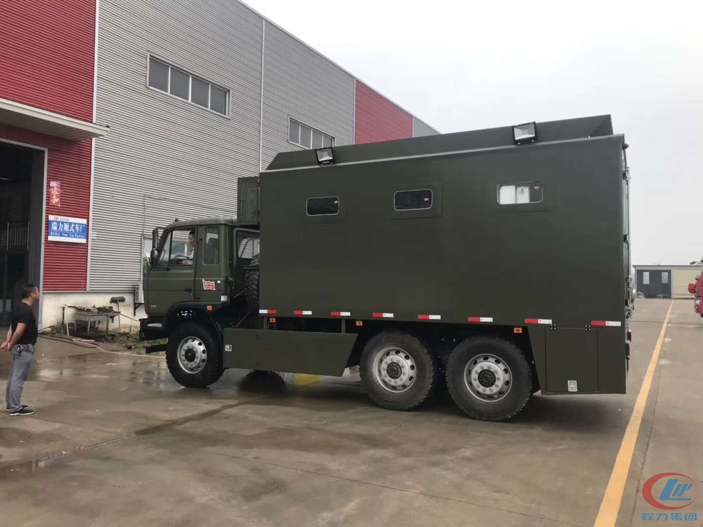 利来老牌国际官网高端后勤保障车系列新型餐车