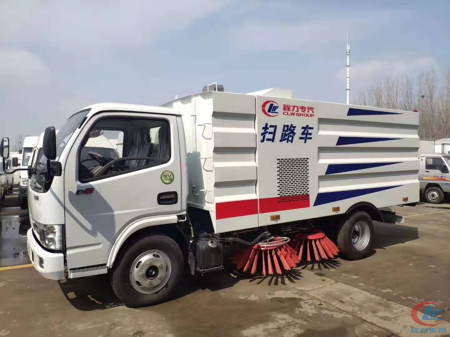 利来老牌国际官网威牌国五东风小多利卡D6扫路车
