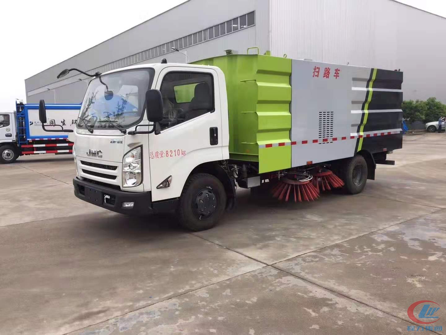 利来老牌国际官网专汽系列国五江铃凯锐扫路车