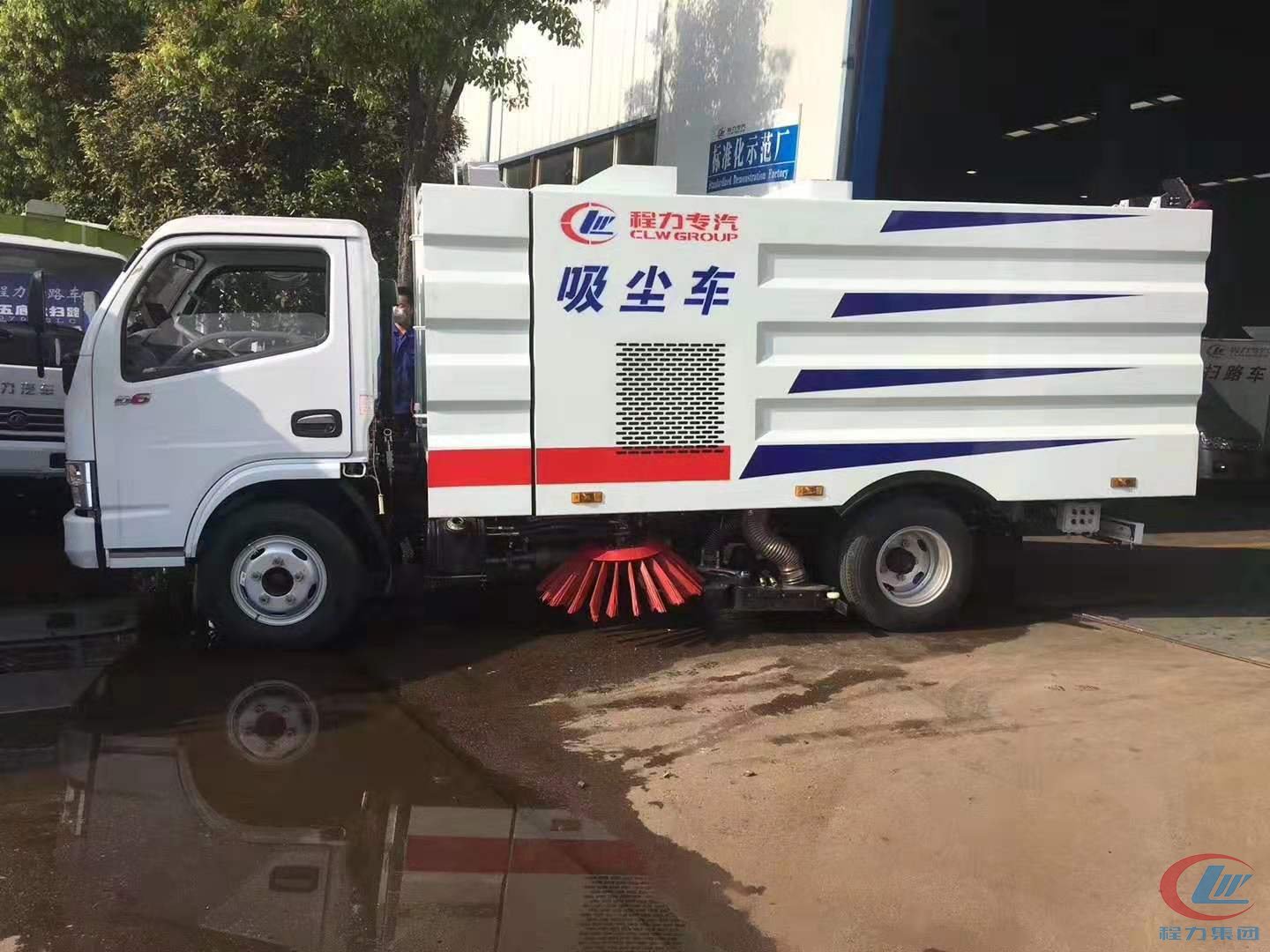 利来老牌国际官网威牌东风多利卡D6吸尘车