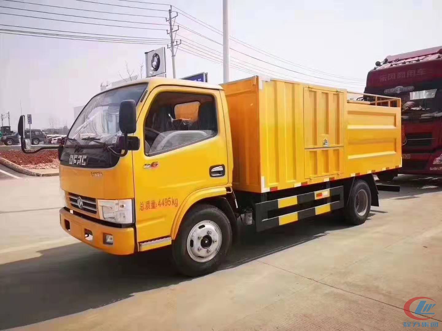 湖北利来老牌国际官网东风多利卡管道疏通污水处理车