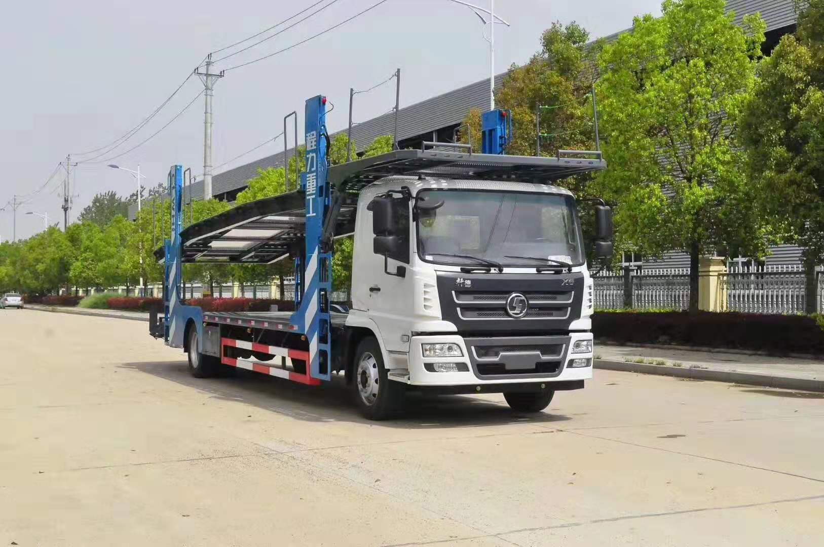 湖北随州利来老牌国际官网汽车集团重工事业部轿运车