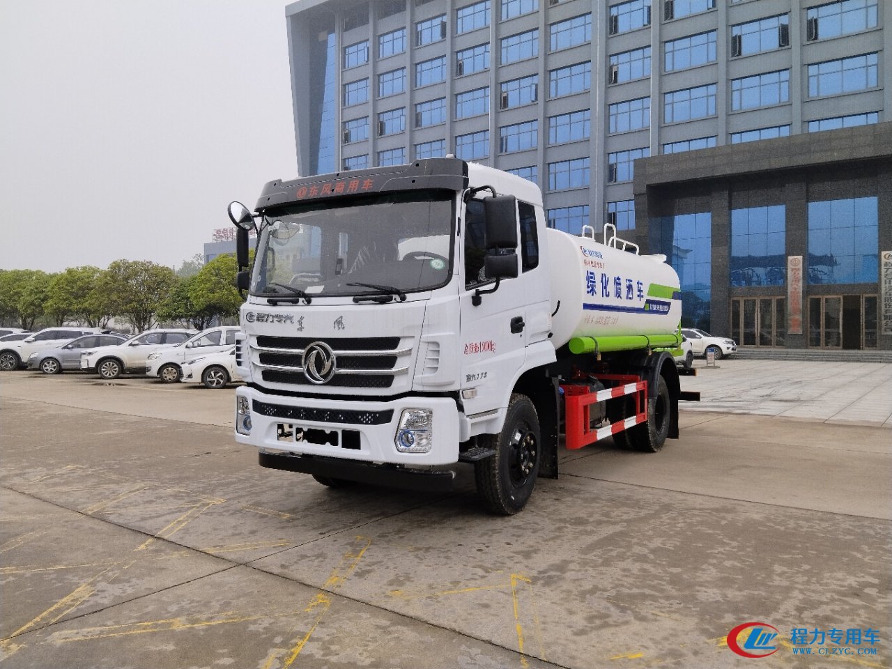 利来老牌国际官网东风K6新款12方绿化洒水车